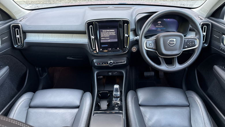 Volvo XC40 2.0 B3P Ultra Dark 5dr Auto Petrol Estate